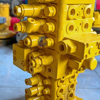 PC160LC-7 PC160-7 Controleventil Graafmachine Komatsu