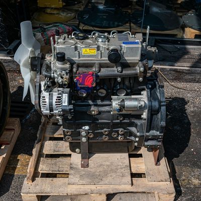 Multiscene Stable Perkins 404D motor, Multifunctionele complete motor assemblage