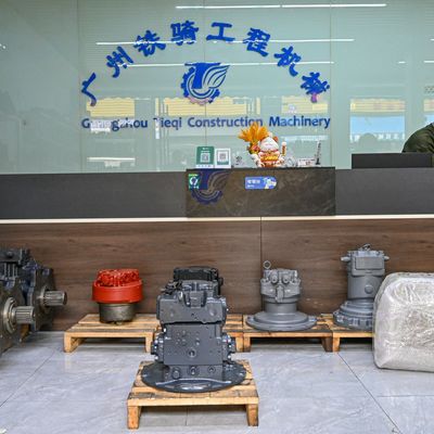 708-3m-00022 708-3m-00011 PC160-7 hydraulische pomp 708-3m-00040 708-3m-00020 PC160 hoofdpomp PC170LC-10 graafpomp