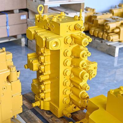 723-47-26104 723-47-26102 723-47-26101 723-47-26103 723-47-26105 Voor Komatsu PC360-7 PC300-7 PC350-7 PC300LC-7 GRAVATOREN PARTEN HYDRAULISCH MAIN CONTROL VALVE Afvalmarkt Originele