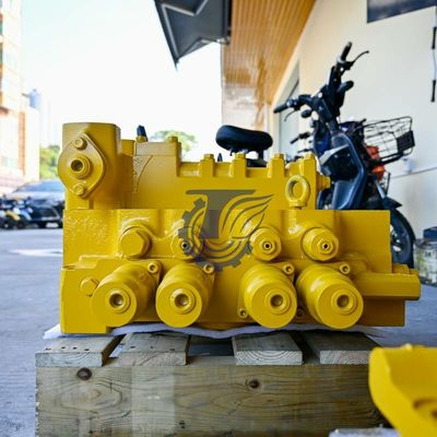709-14-93501 7091493500 709-14-93500 709-14-94002 709-15-94002 Voor Komatsu PC1250-7 PC1250-8 PC1250LC-8 PC1250SP-8 PC1250-8R GRAVATOREN PARTEN HYDRAULISCH MAIN CONTROL VALVE Afvalmarkt Originele