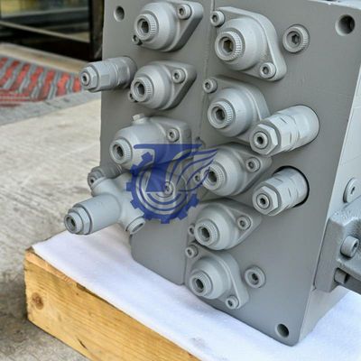 4433970 VOOR HITACHI ZX330-3G ZX350H-3G ZX350LCH-3G ZX350W ZX360H-3G ZX370MTH ZX500W EXCAVATOREN PARTEN HYDRAULISCH MAIN CONTROL VALVE naverkoop