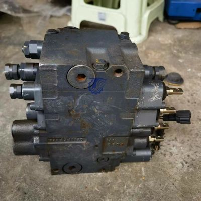 723-82-31100 7238231100 723-82-30100 Voor Komatsu FD35/40-10 FD35Y/40Y-10 FD40Z-10 FD45-10 Vorklift PARTS Hydraulische hoofdcontrole klep Aftermarket Originele