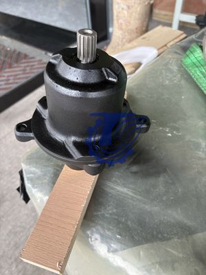 B0440-18001 708-7r-00710 708-7r-01690 Voor Kayaba Wa320-5 Wa320-6 Hydraulische Fan Motor Motor;olie (fan Drive) Graafmachine Onderdelen Aftermarket Origineel